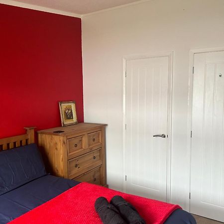 Seaside Holiday Chalet In Hemsby, Sleeps 6, Ensuite Exterior foto